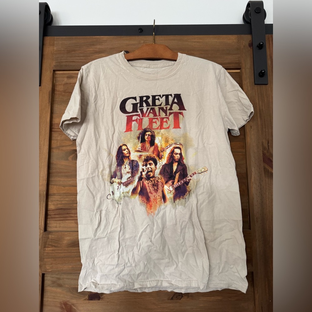Greta Van Fleet  word Tour 2018 Concert  T-Shirt M 100% cotton